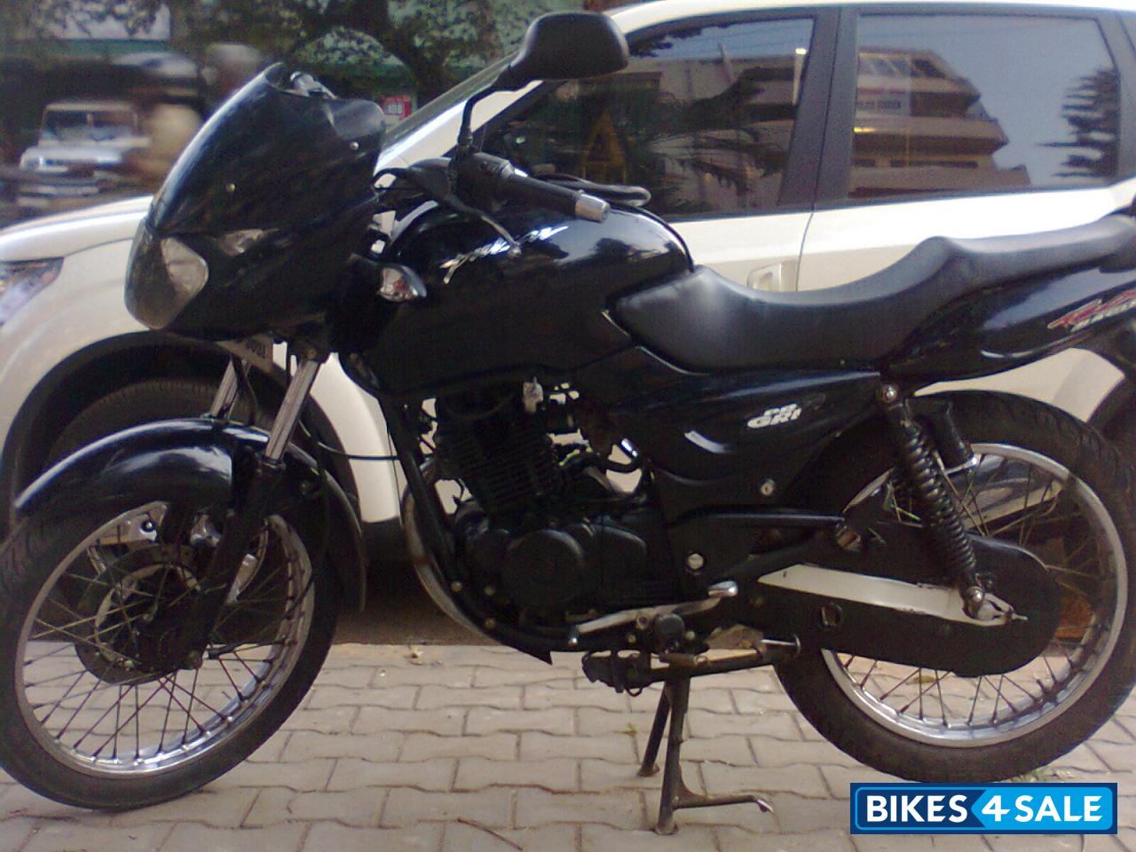 Black Bajaj Pulsar 150 DTSi