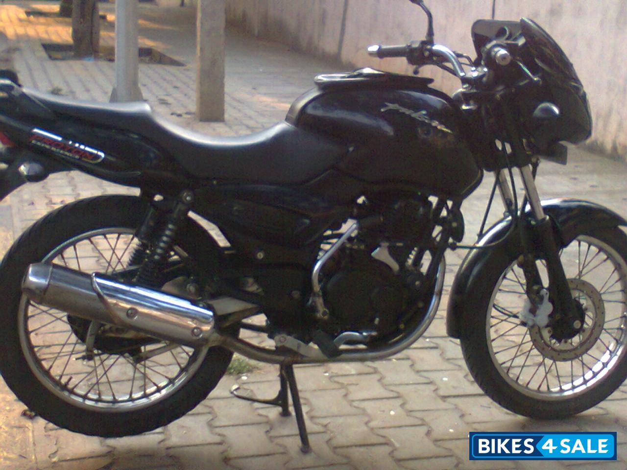 Black Bajaj Pulsar 150 DTSi