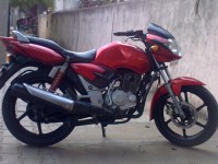 Red TVS Apache 150