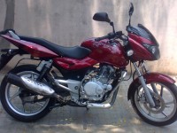 Red Bajaj Pulsar 150 DTSi