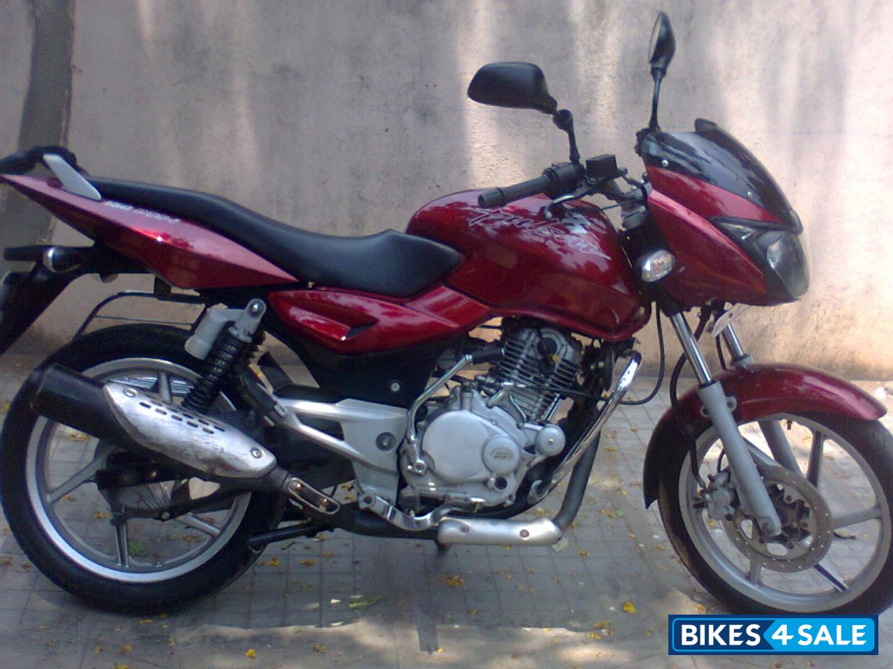 Red Bajaj Pulsar 150 DTSi