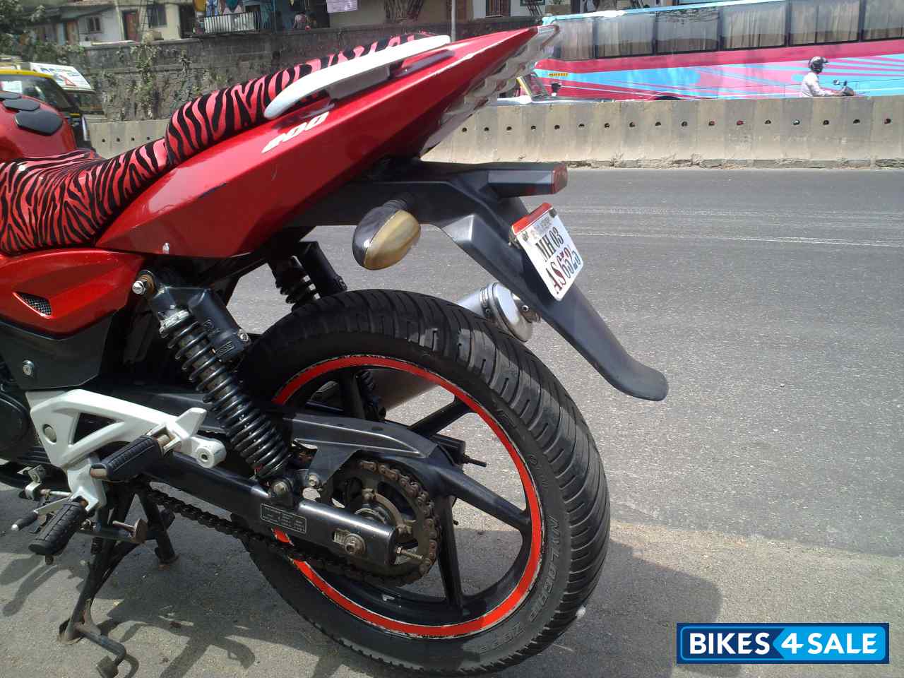 Bajaj Pulsar 200 DTSi