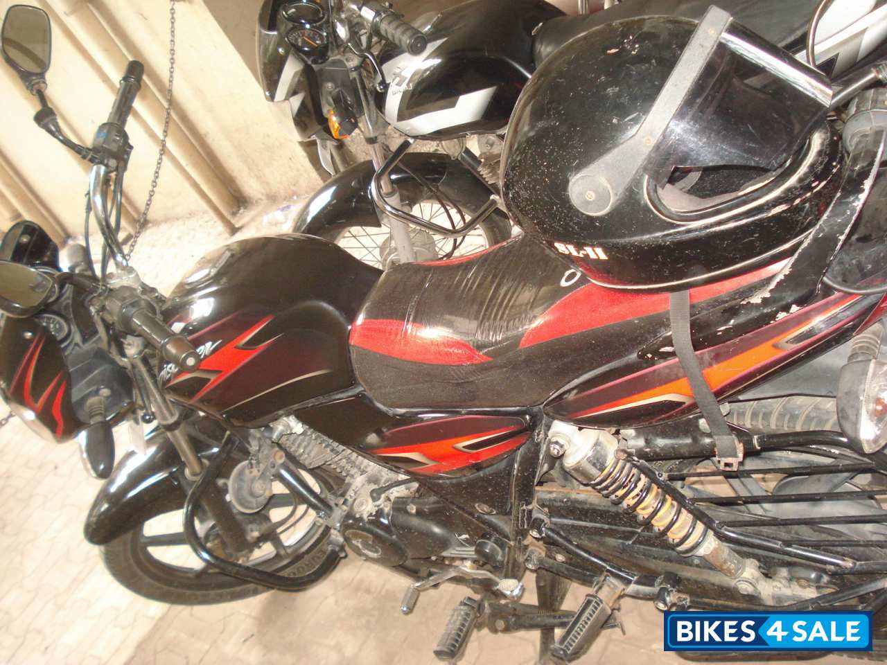 Bajaj Discover