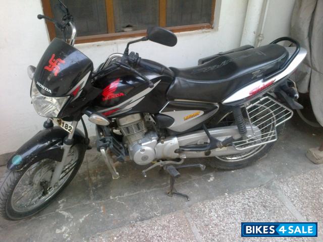 Black Honda Shine Black Honda Shine