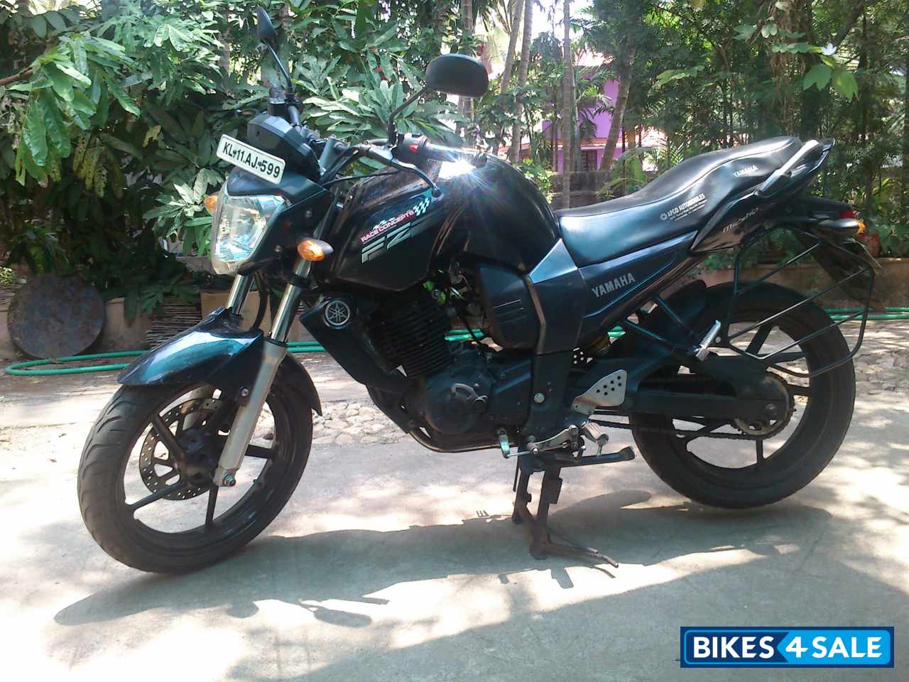 Used 2011 model Yamaha FZ16 for sale in Kozhikode. ID 77458. Midnight ...