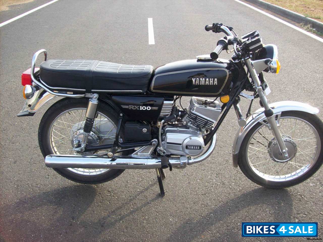 Used 1988 Model Yamaha Rx 100 For Sale In Mumbai Id 77578 Bikes4sale