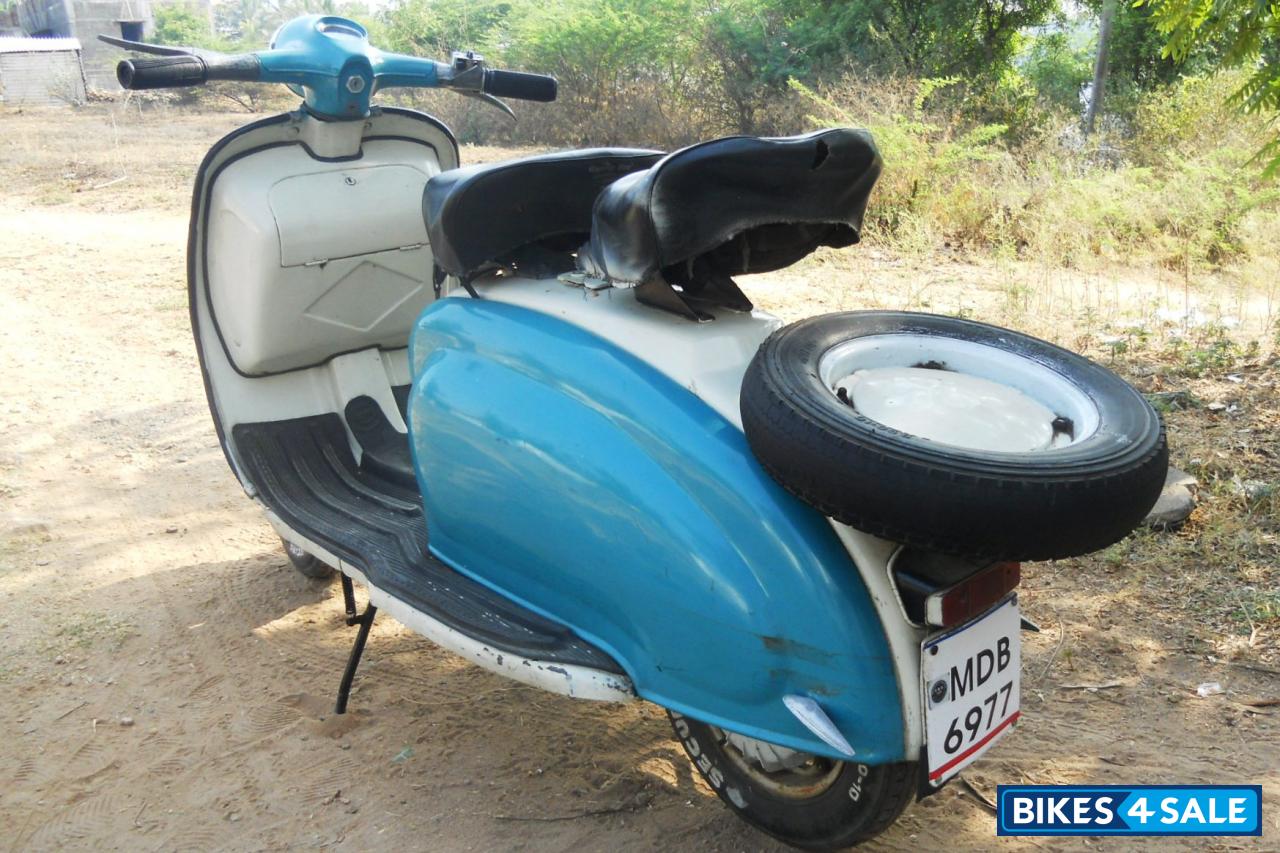 White/light Blue Dual Tone Vintage Scooter Lambretta Innocenti