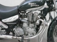 Black/silver Royal Enfield Thunderbird