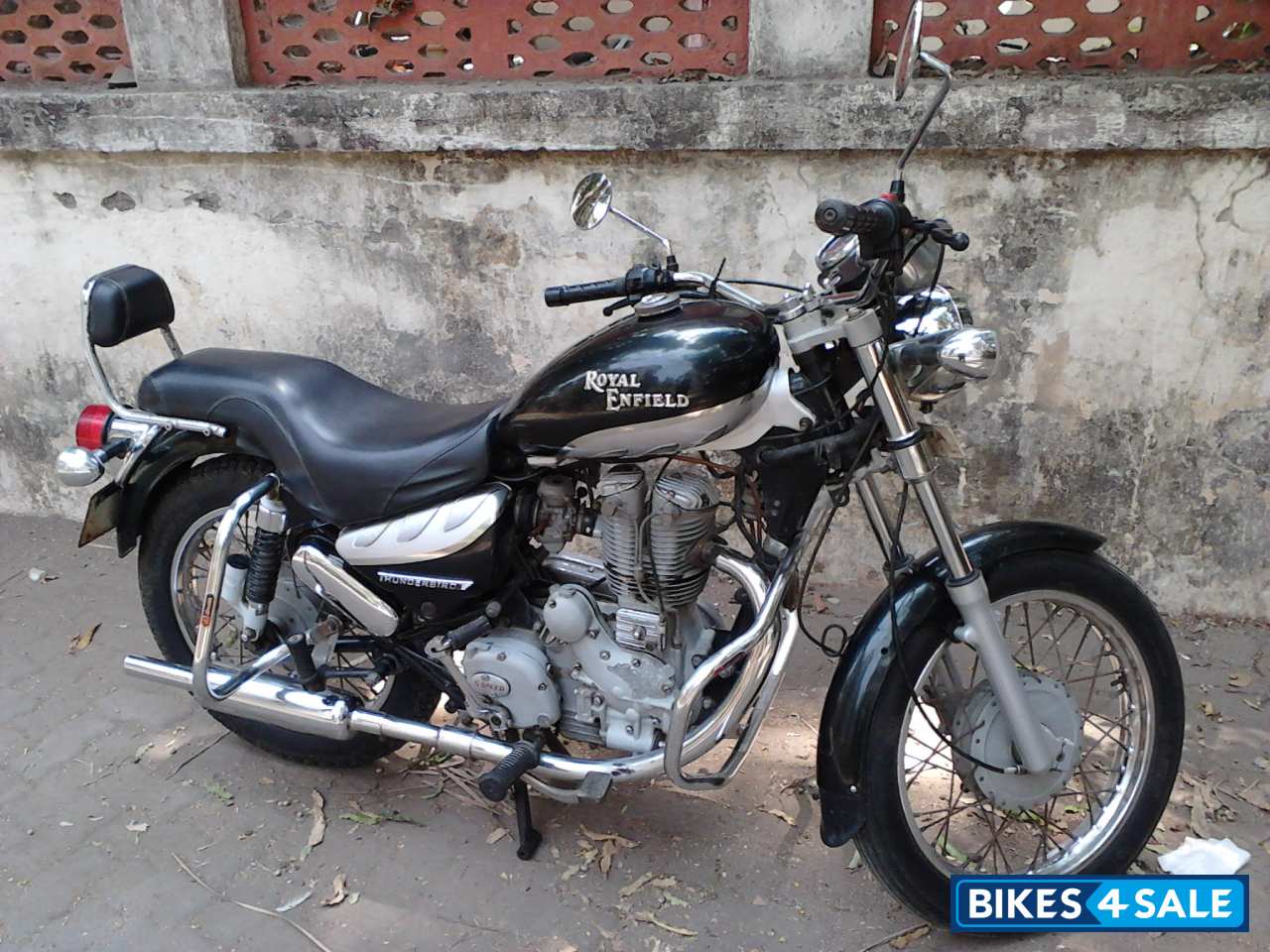 Black Royal Enfield Thunderbird