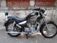 Black Royal Enfield Thunderbird