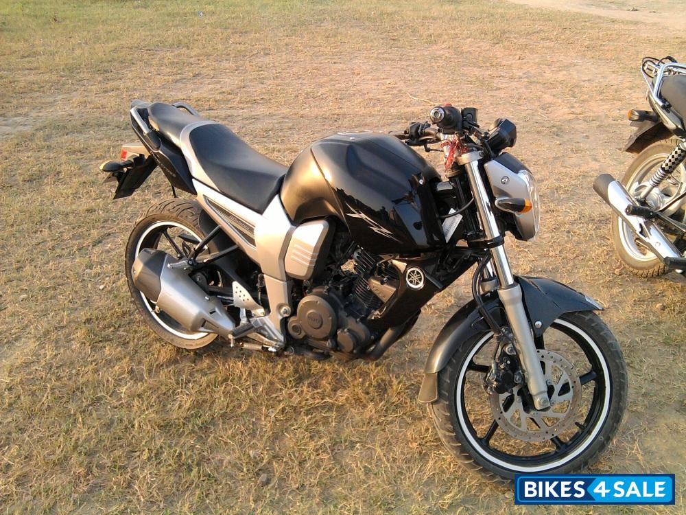 Used 2012 model Yamaha FZ16 for sale in Sonipat. ID 79565 - Bikes4Sale