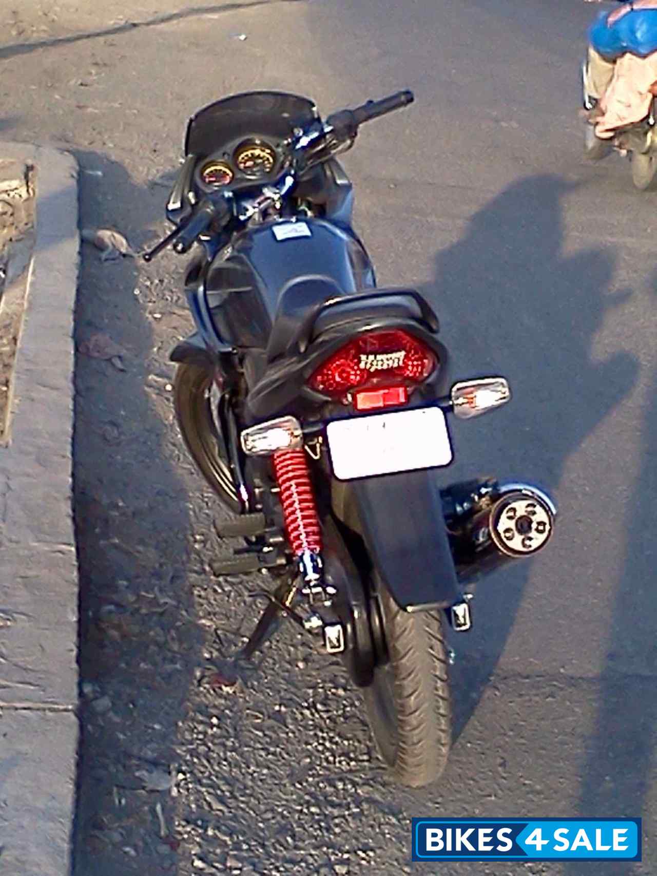 Grey Hero Karizma R