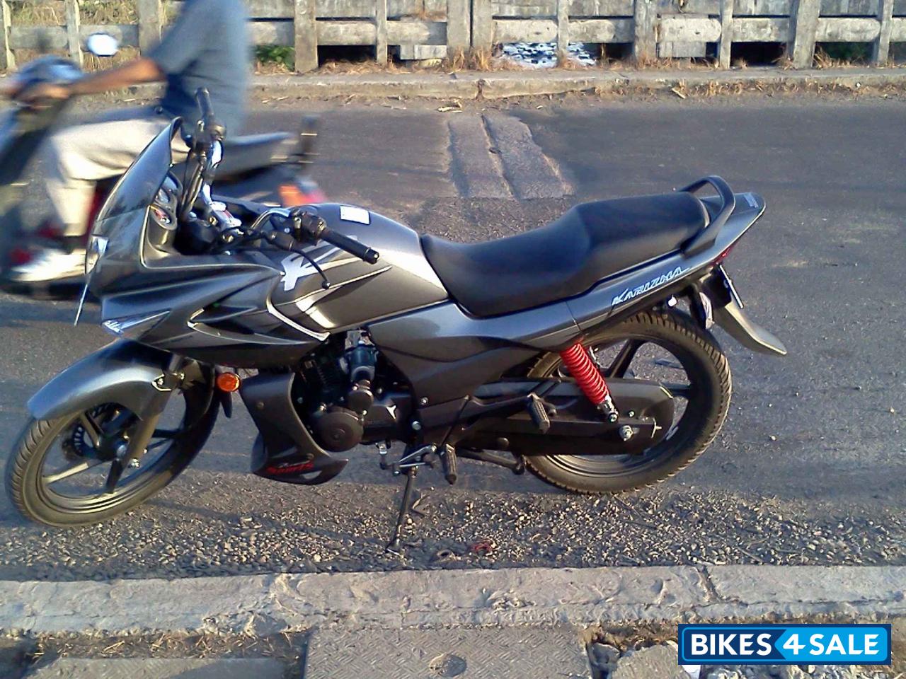 Grey Hero Karizma R