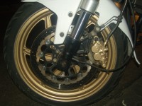 White Hyosung GT250R Comet