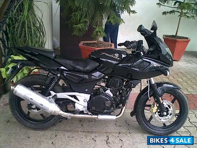 Bajaj Pulsar 220 DTSi