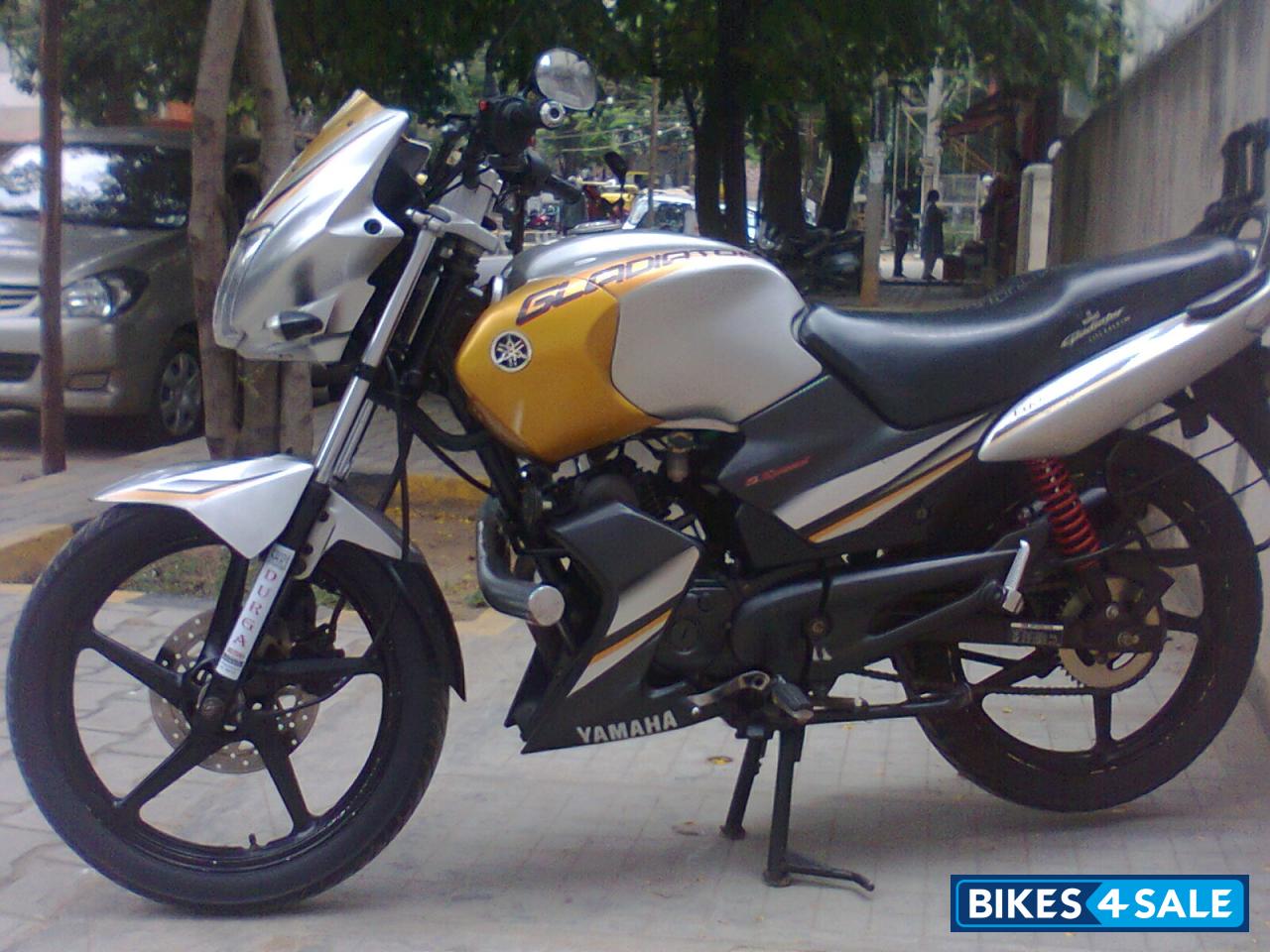 Yellow Yamaha Gladiator Yellow Yamaha Gladiator