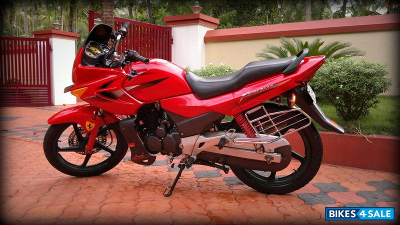 Red Hero Karizma R