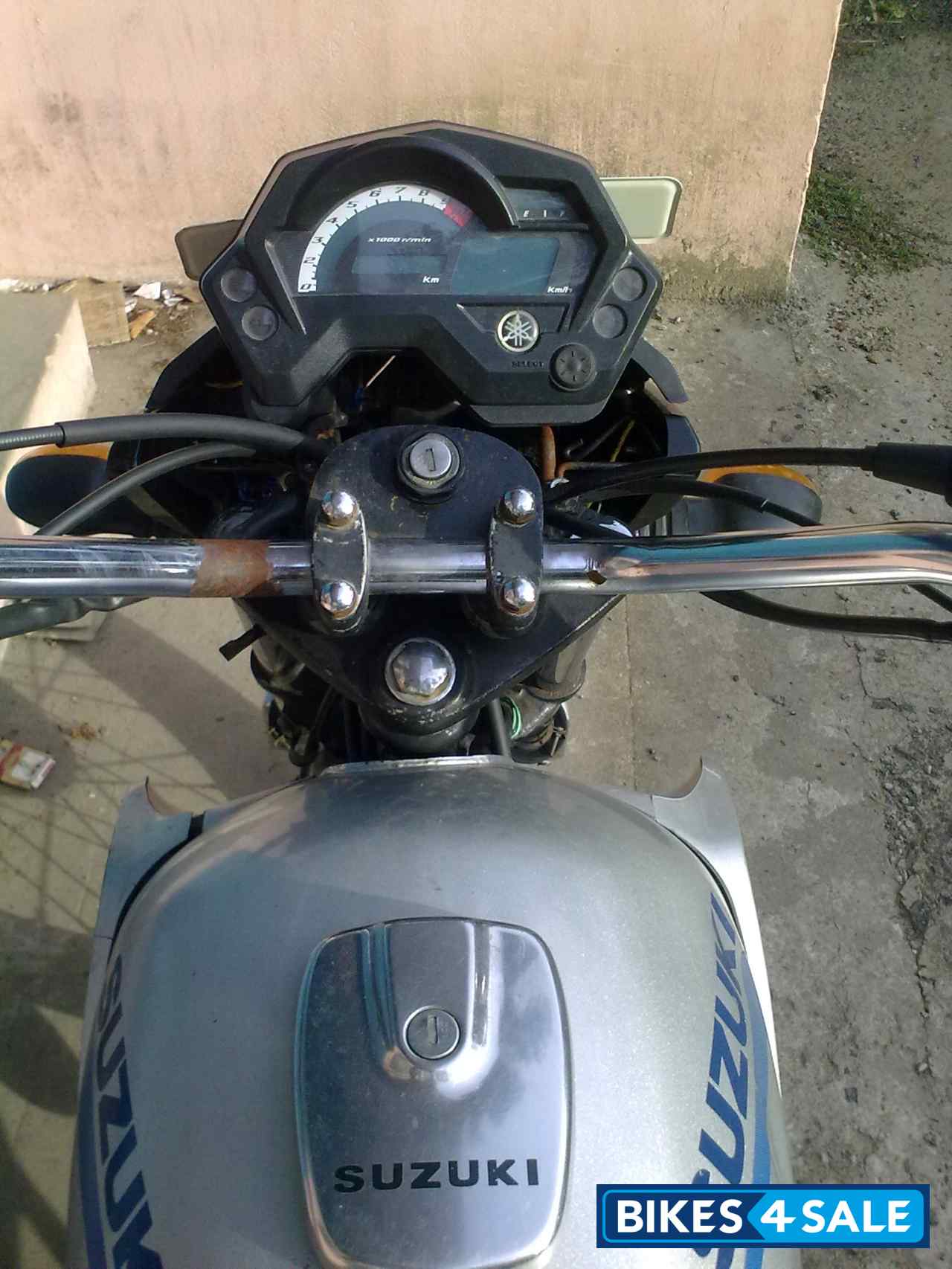 Silver Suzuki Fiero Silver Suzuki Fiero