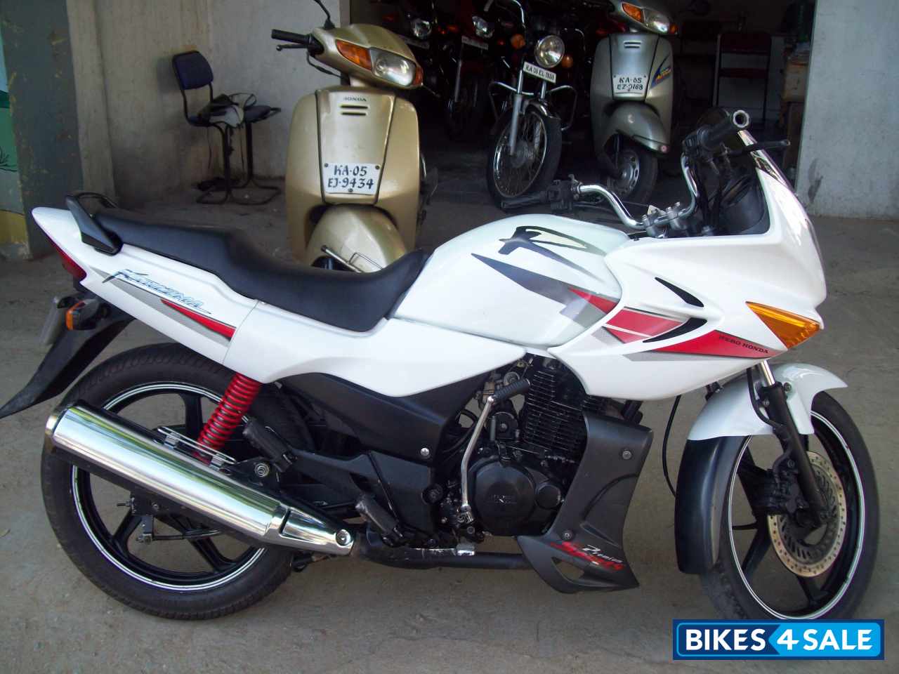 Hero Karizma R