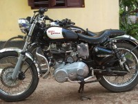 Black Royal Enfield Bullet Standard 350