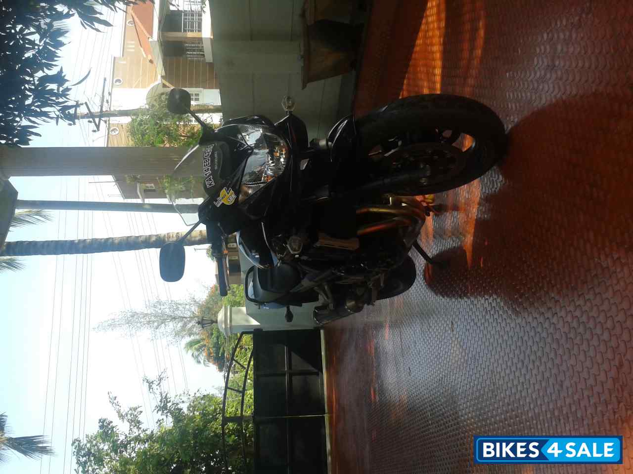 Black Suzuki Bandit 1250S Black Suzuki Bandit 1250S