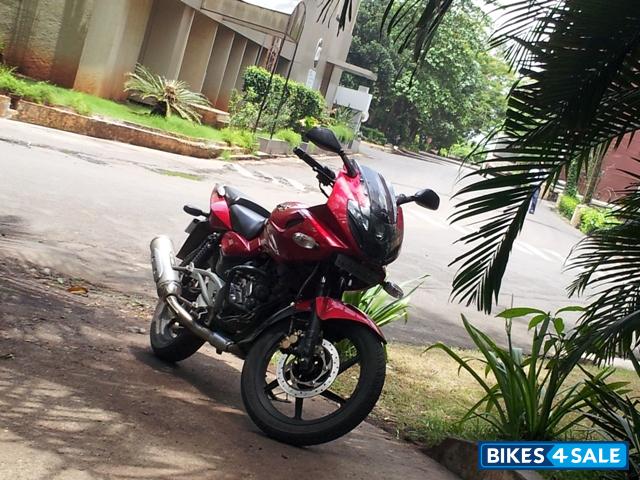 Bajaj Pulsar 220 DTSi