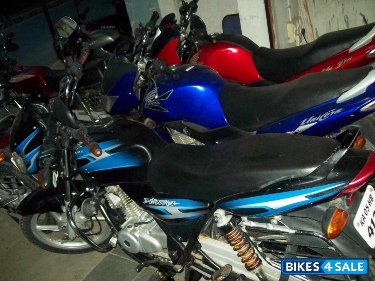Bajaj Discover DTSi 125