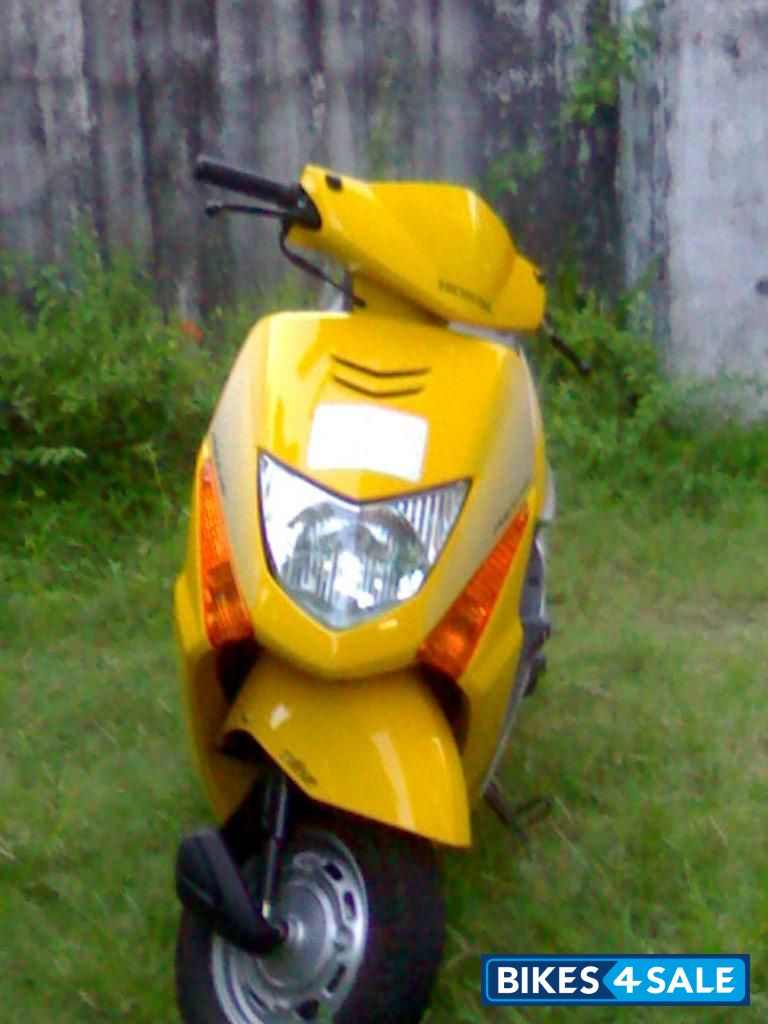 Used 2007 model Honda Dio for sale in Ernakulam. ID 829. yellow colour