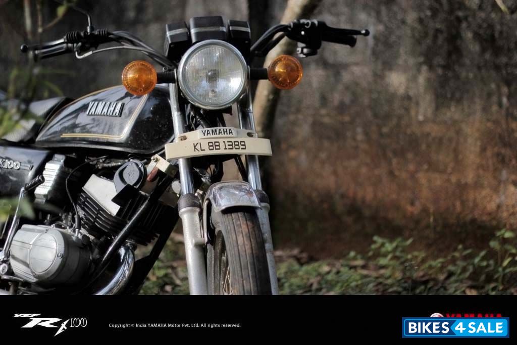 Used 1992 model Yamaha RX 100 for sale in Thrissur. ID 83257. Metallic  Black colour - Bikes4Sale