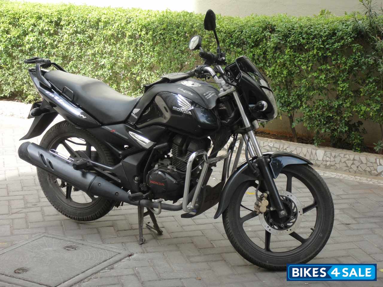 Used 2010 model Honda Unicorn for sale 