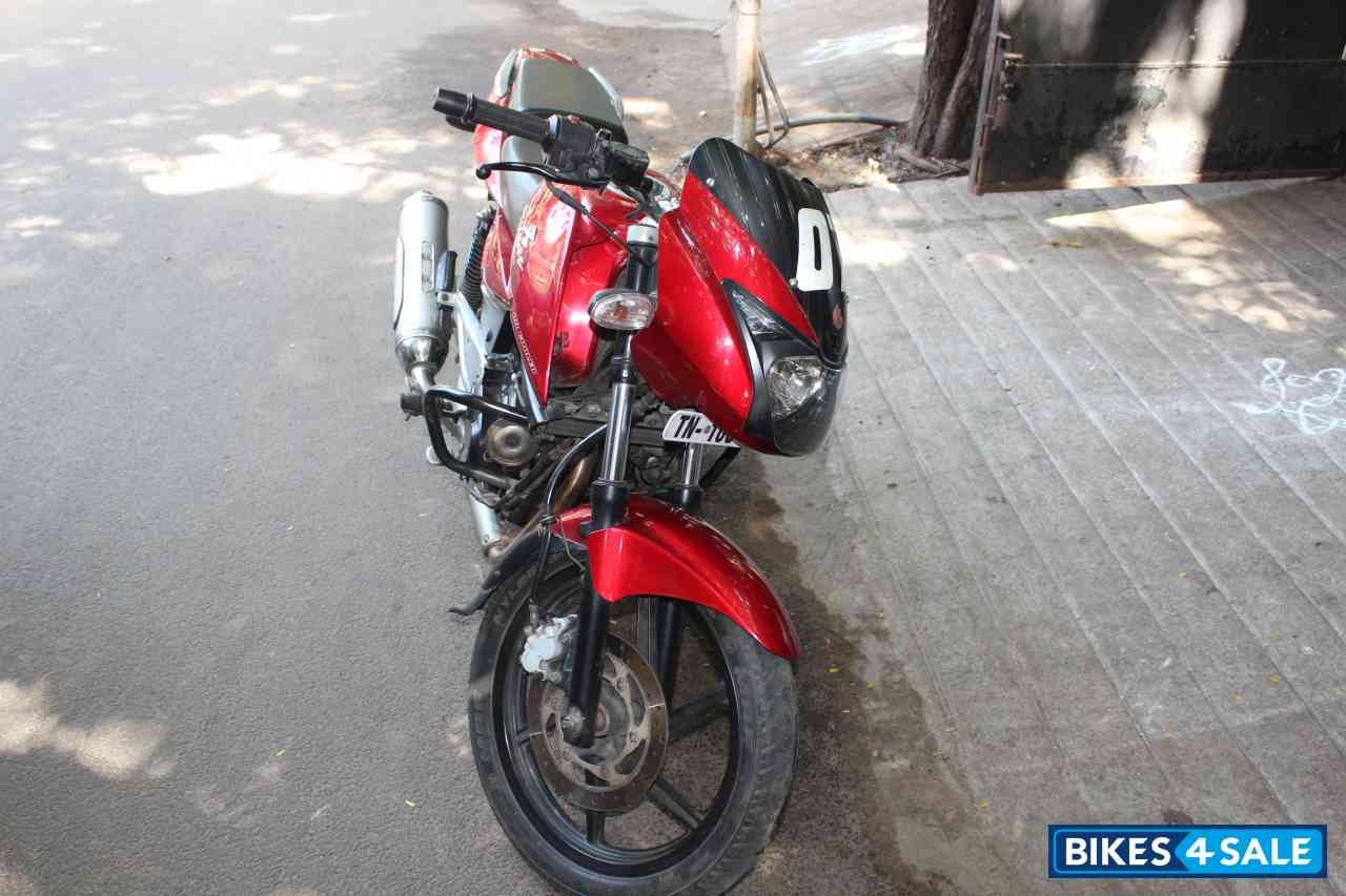 Red Bajaj Pulsar 200 DTSi