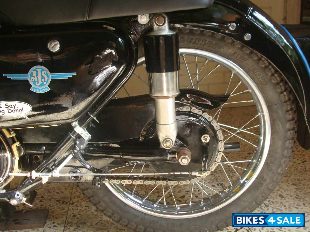 Black Vintage Bike 1956 jampot Black Vintage Bike 1956 jampot