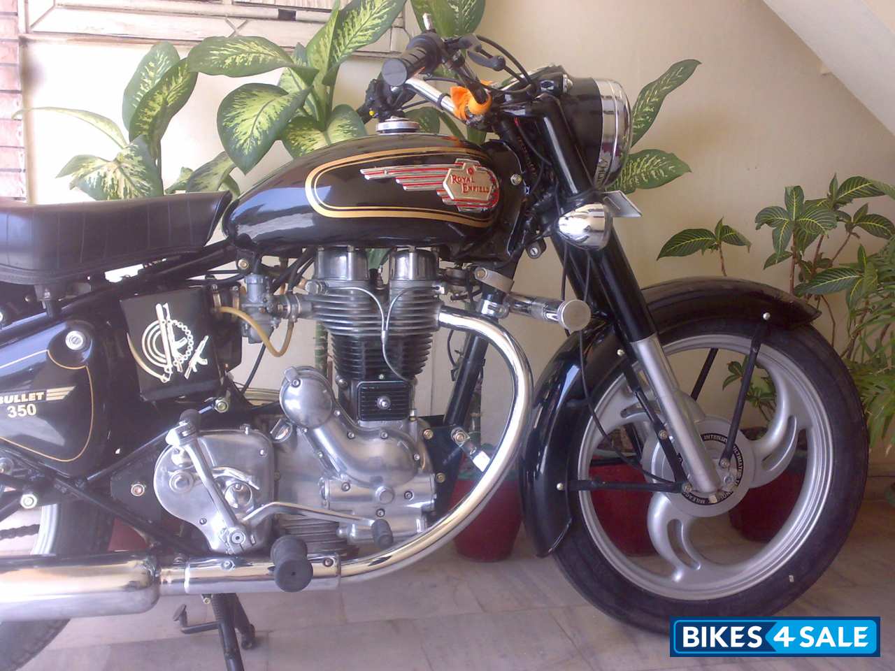 Standard Royal Enfield Bullet Standard 350