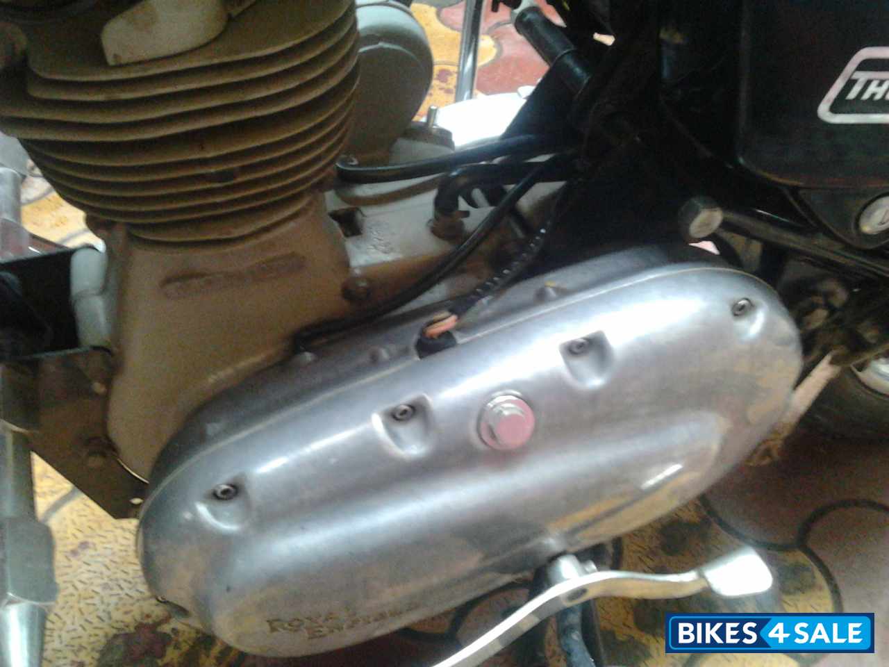 Magic Black Royal Enfield Thunderbird Magic Black Royal Enfield Thunderbird