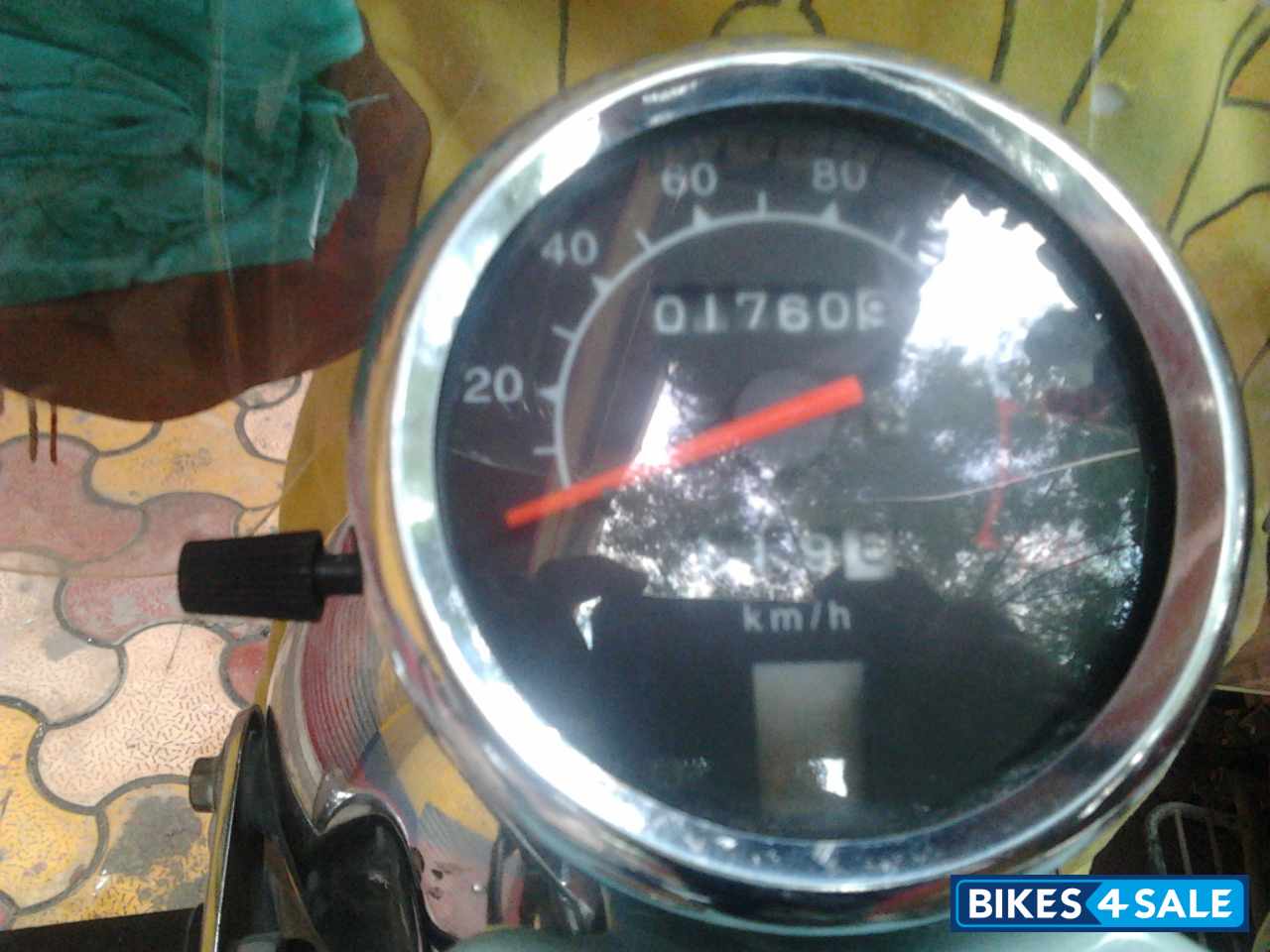 Magic Black Royal Enfield Thunderbird Magic Black Royal Enfield Thunderbird