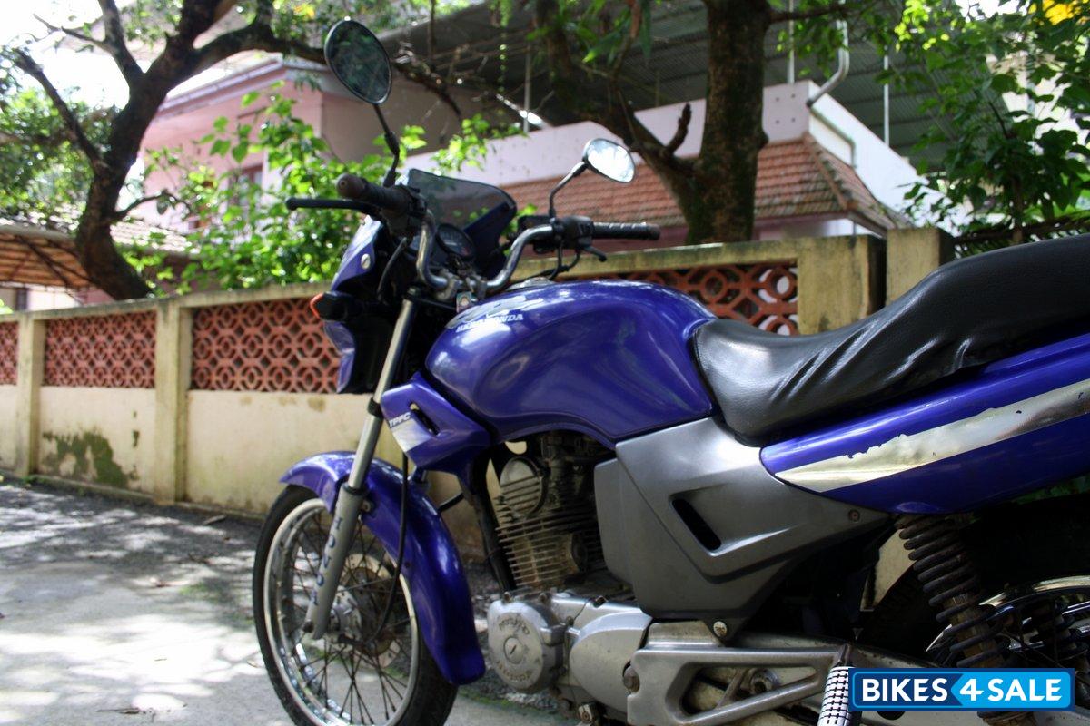 Blue Hero CBZ Blue Hero CBZ