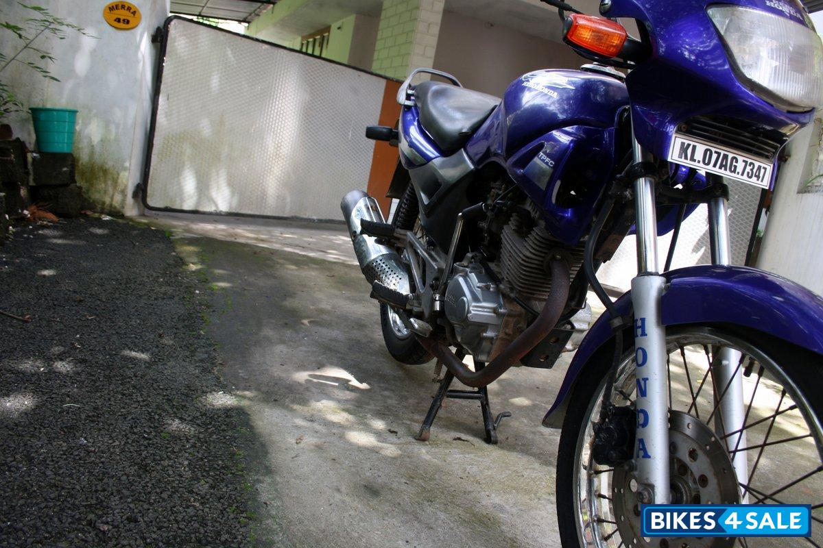 Blue Hero CBZ Blue Hero CBZ