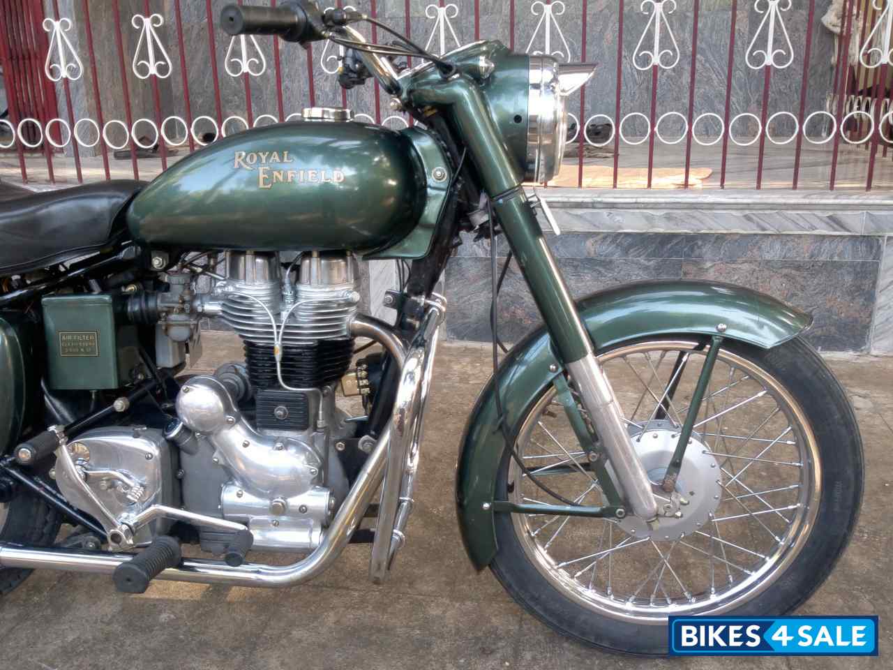 Military Green Royal Enfield Bullet Standard 350