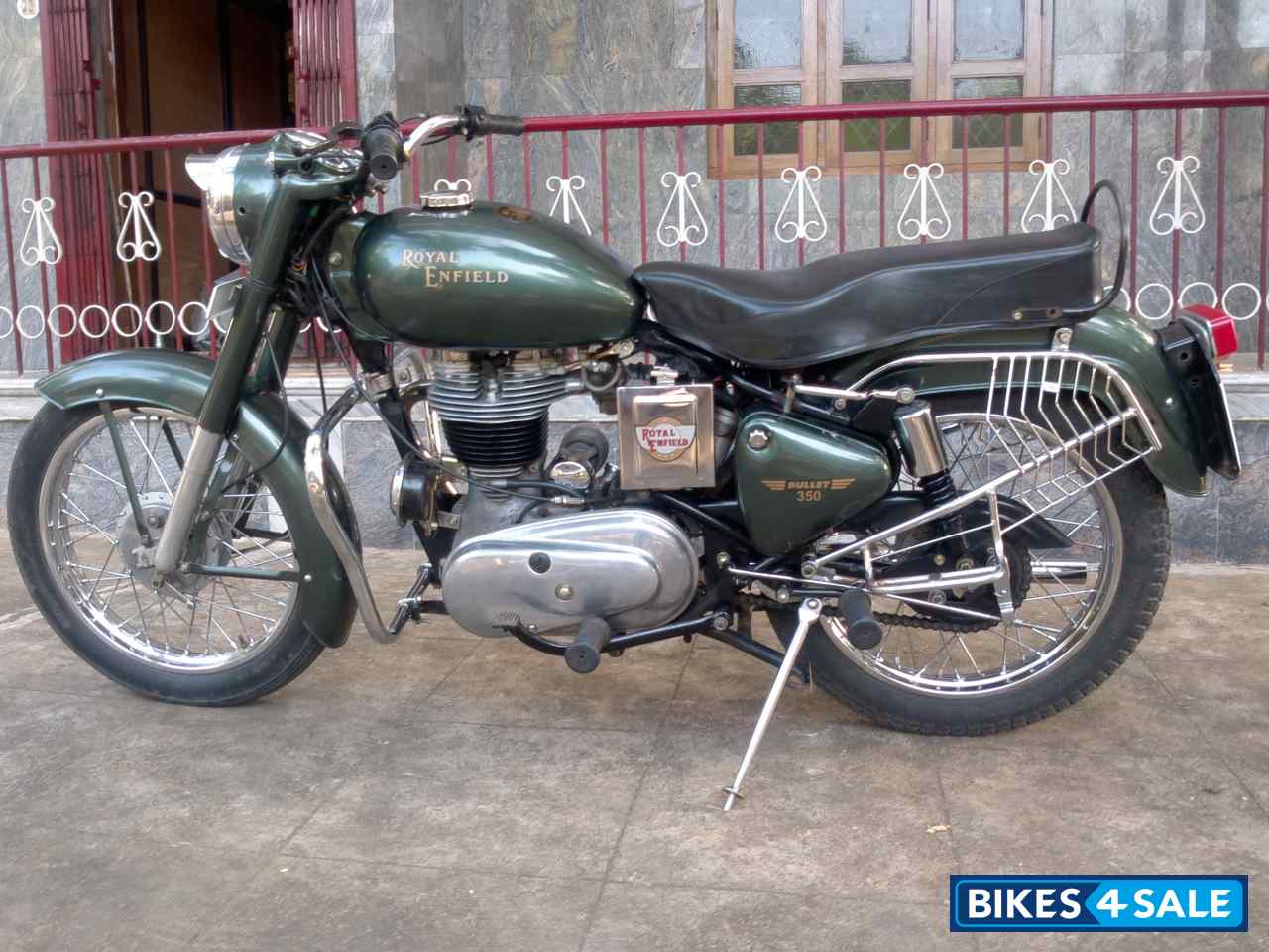 Military Green Royal Enfield Bullet Standard 350