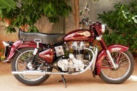 Wine Red Mettalic Royal Enfield Bullet Standard 350