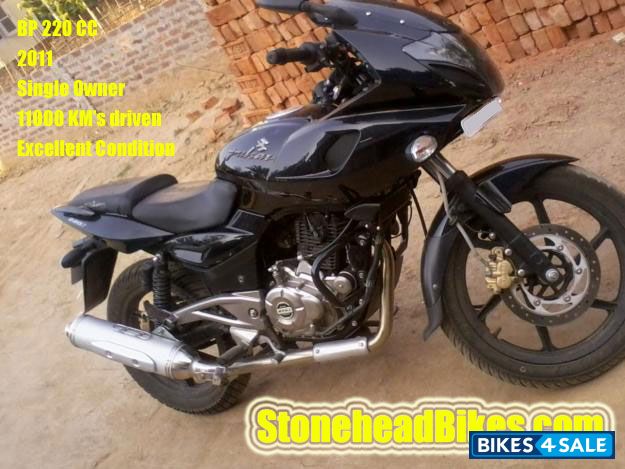 Bajaj Pulsar 220 DTSFi