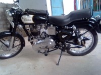 Magic Balck Royal Enfield Bullet Standard 500