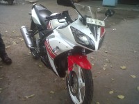 Yamaha YZF R15 2011 Model