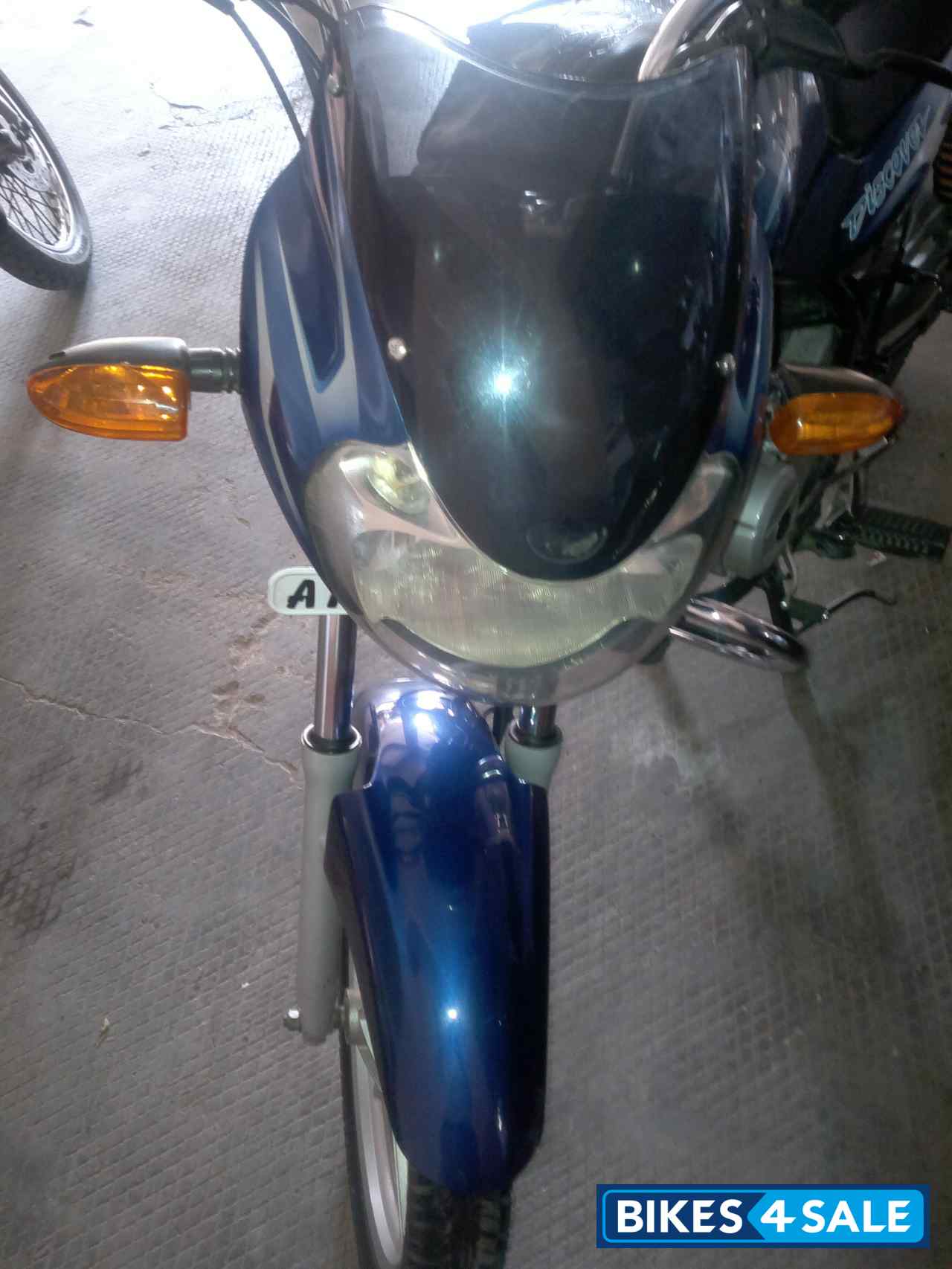 Blue Bajaj Discover 110