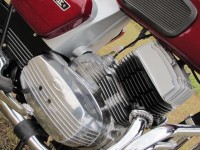 Ideal Jawa Yezdi Classic