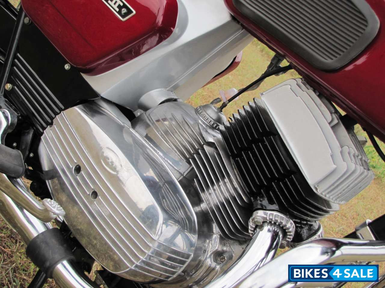 Ideal Jawa Yezdi Classic Ideal Jawa Yezdi Classic