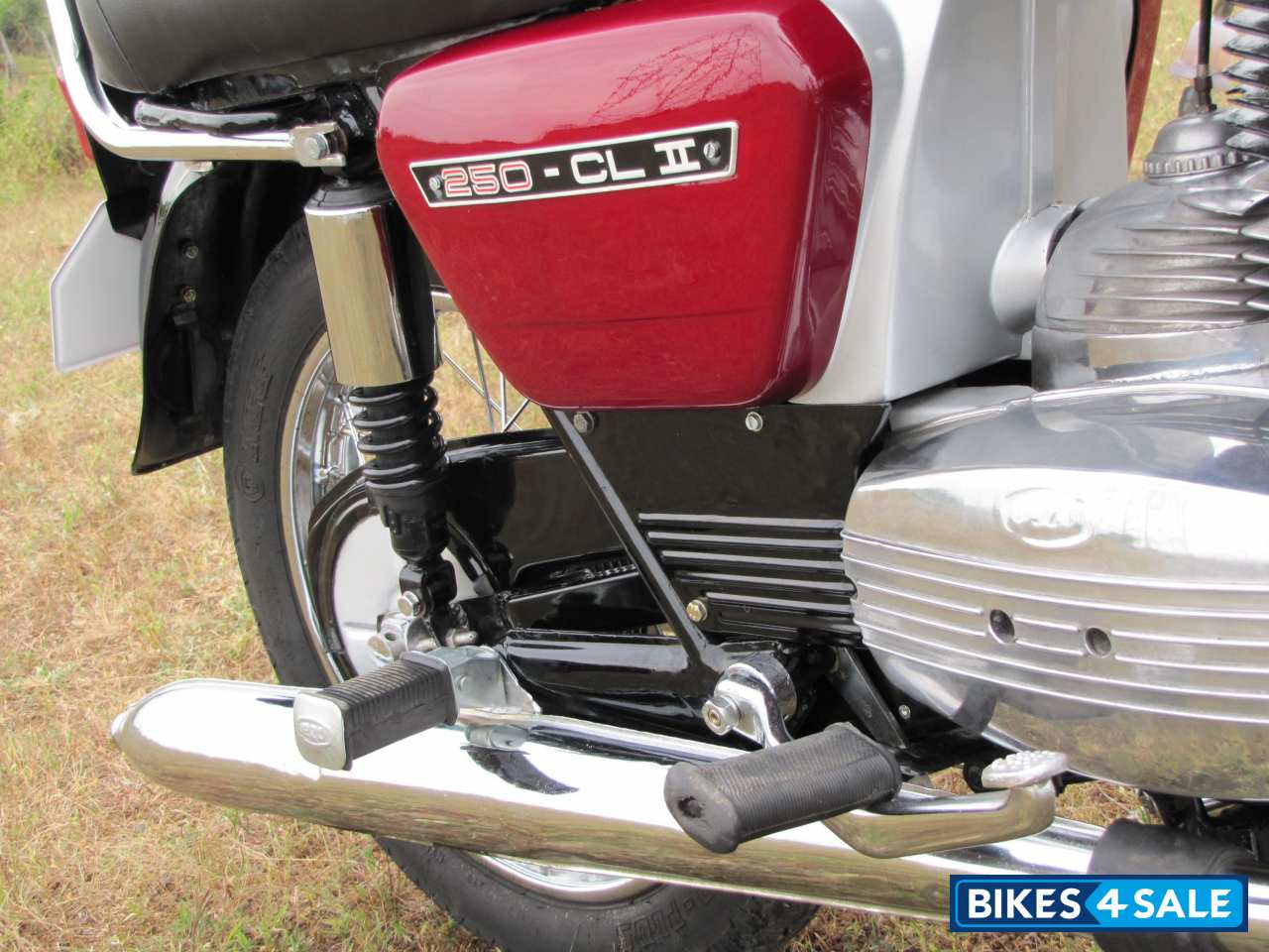 Ideal Jawa Yezdi Classic Ideal Jawa Yezdi Classic