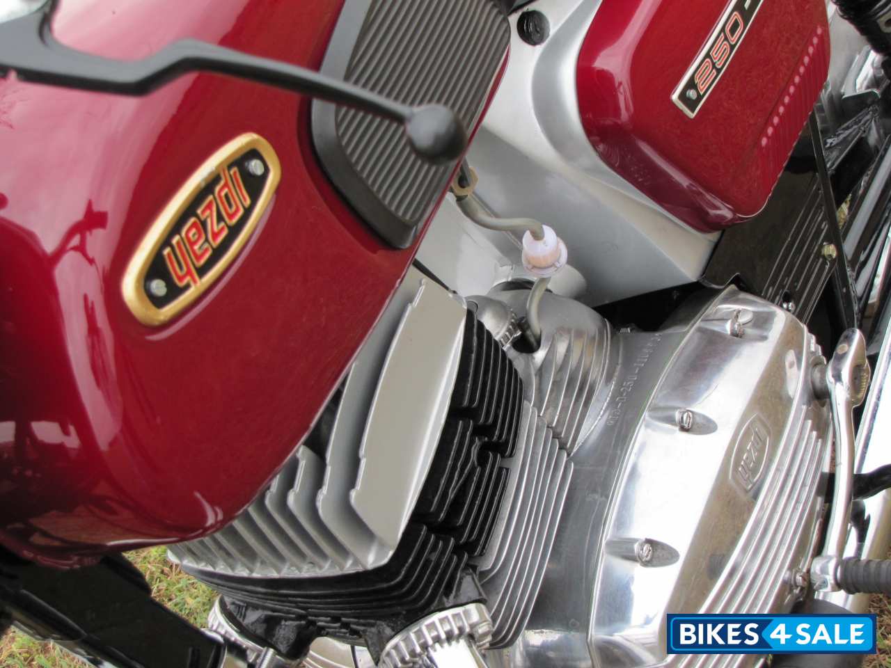 Ideal Jawa Yezdi Classic Ideal Jawa Yezdi Classic