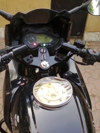 Black Bajaj Pulsar 220 DTSi