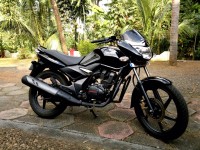 Black Honda CB Unicorn